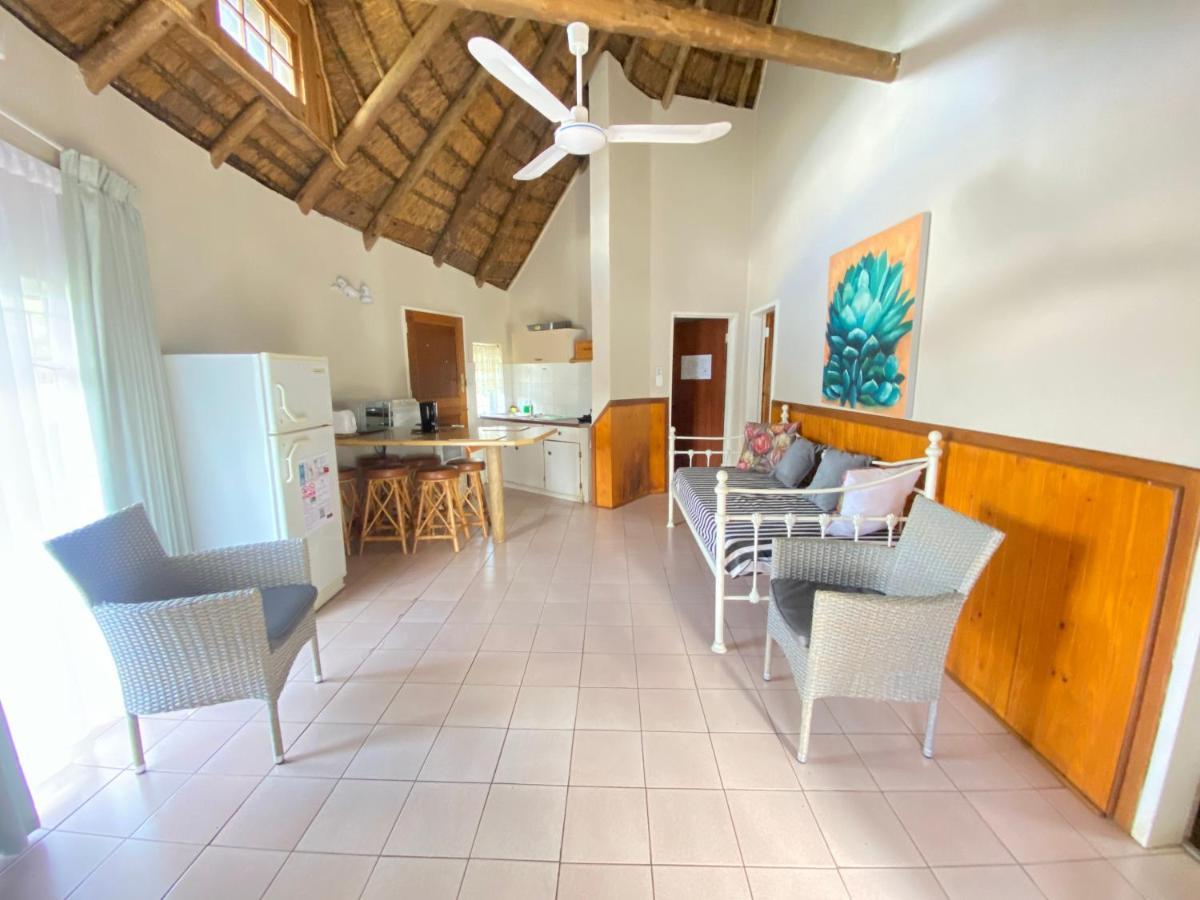 Magoebaskloof Mountain Lodge ซานีน ภายนอก รูปภาพ