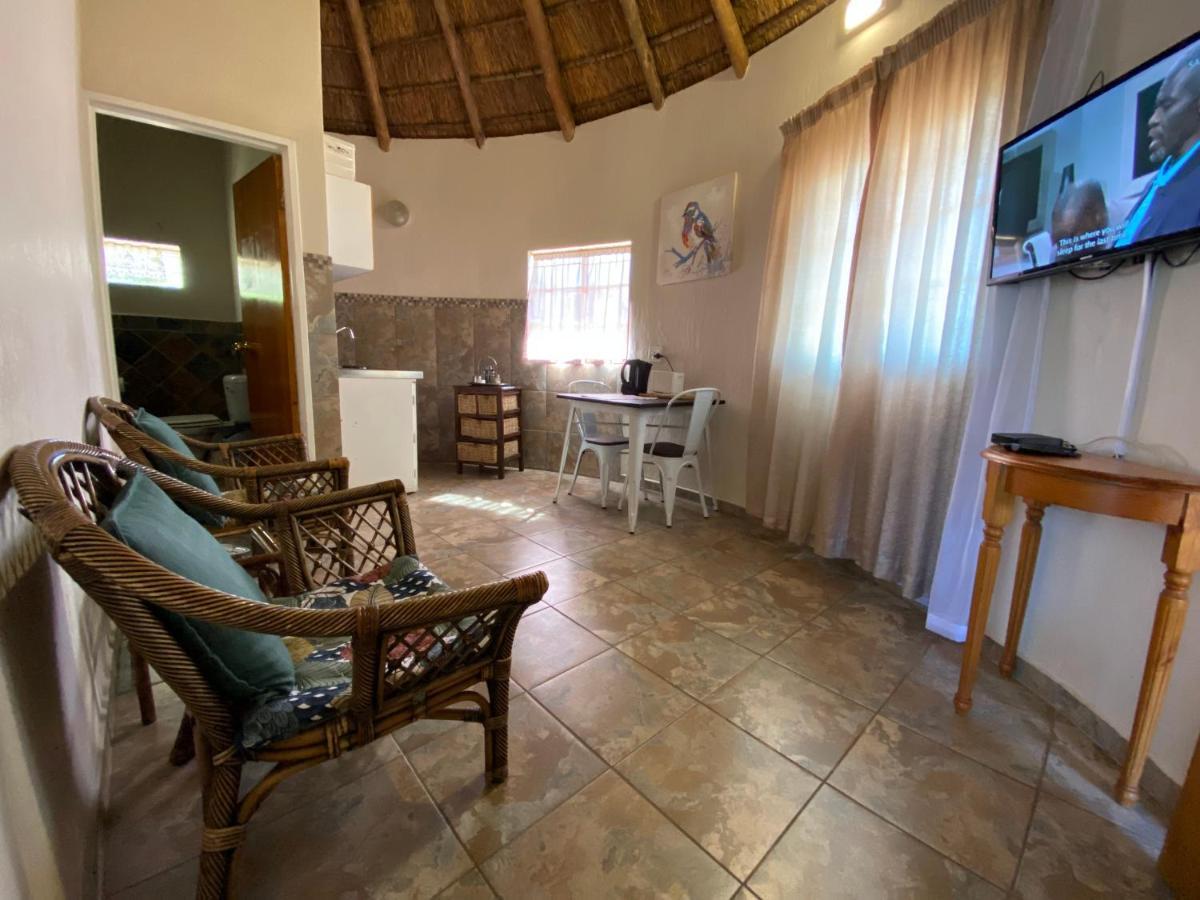 Magoebaskloof Mountain Lodge ซานีน ภายนอก รูปภาพ
