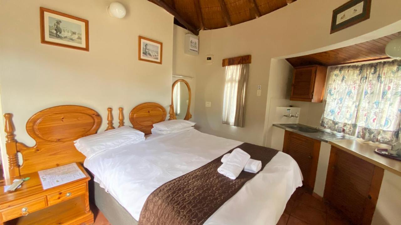 Magoebaskloof Mountain Lodge ซานีน ภายนอก รูปภาพ