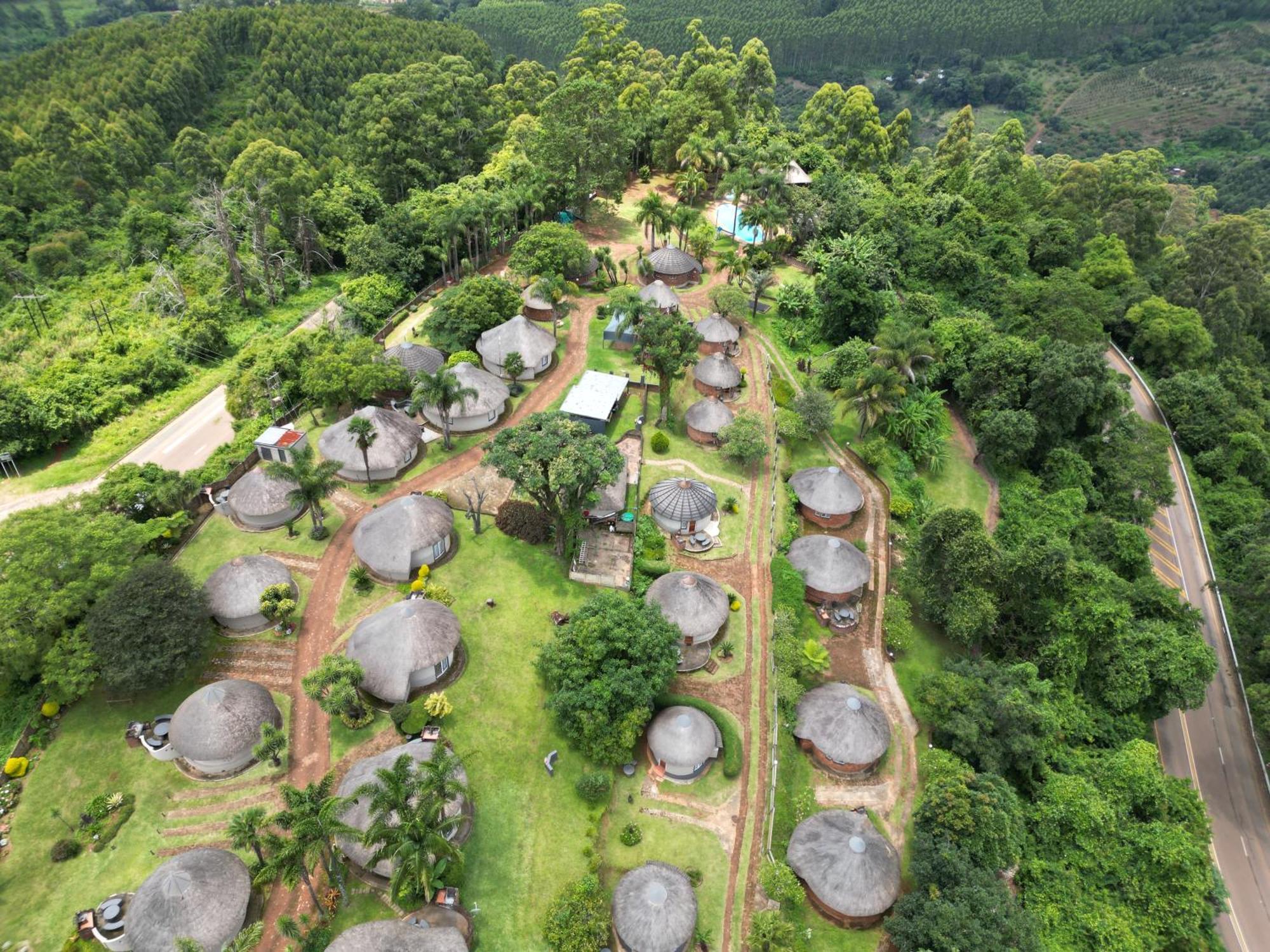 Magoebaskloof Mountain Lodge ซานีน ภายนอก รูปภาพ