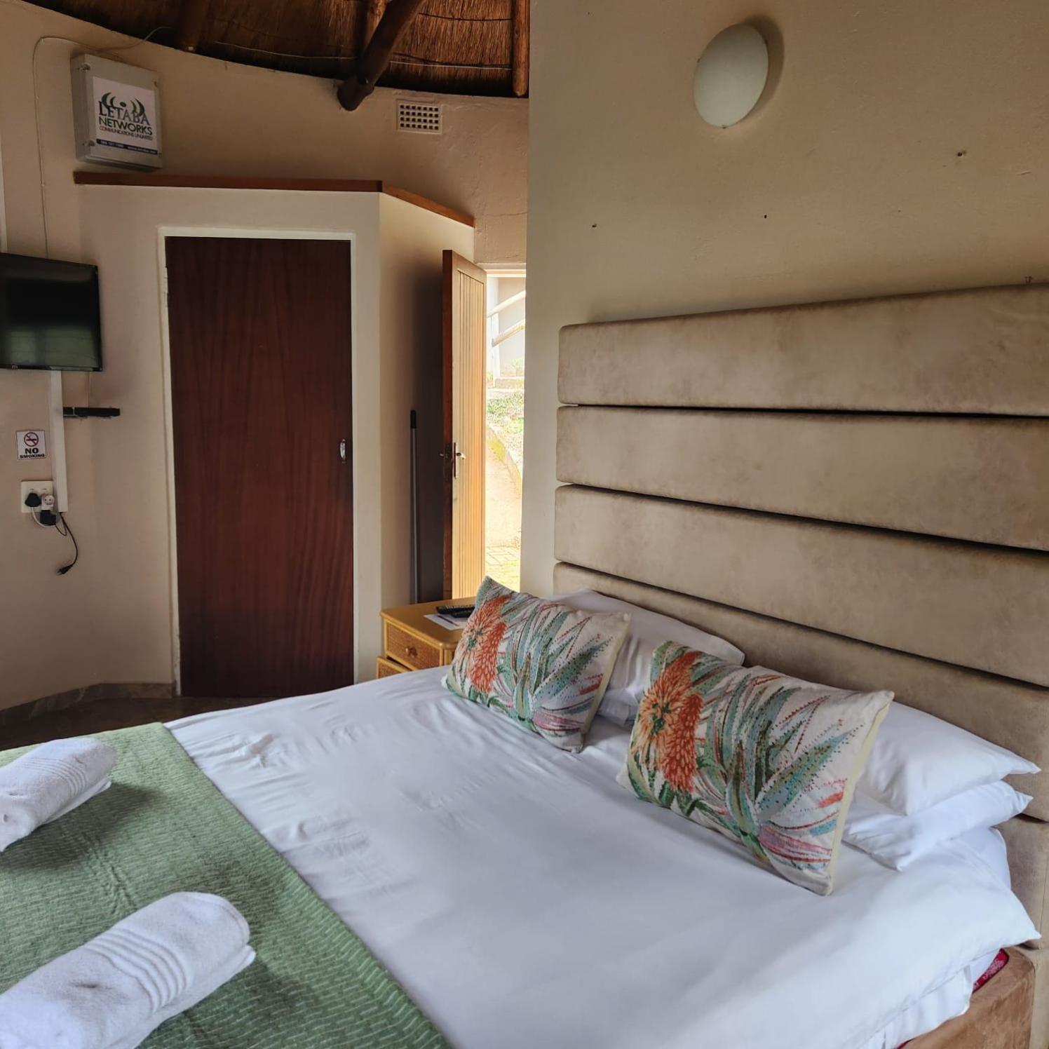 Magoebaskloof Mountain Lodge ซานีน ภายนอก รูปภาพ