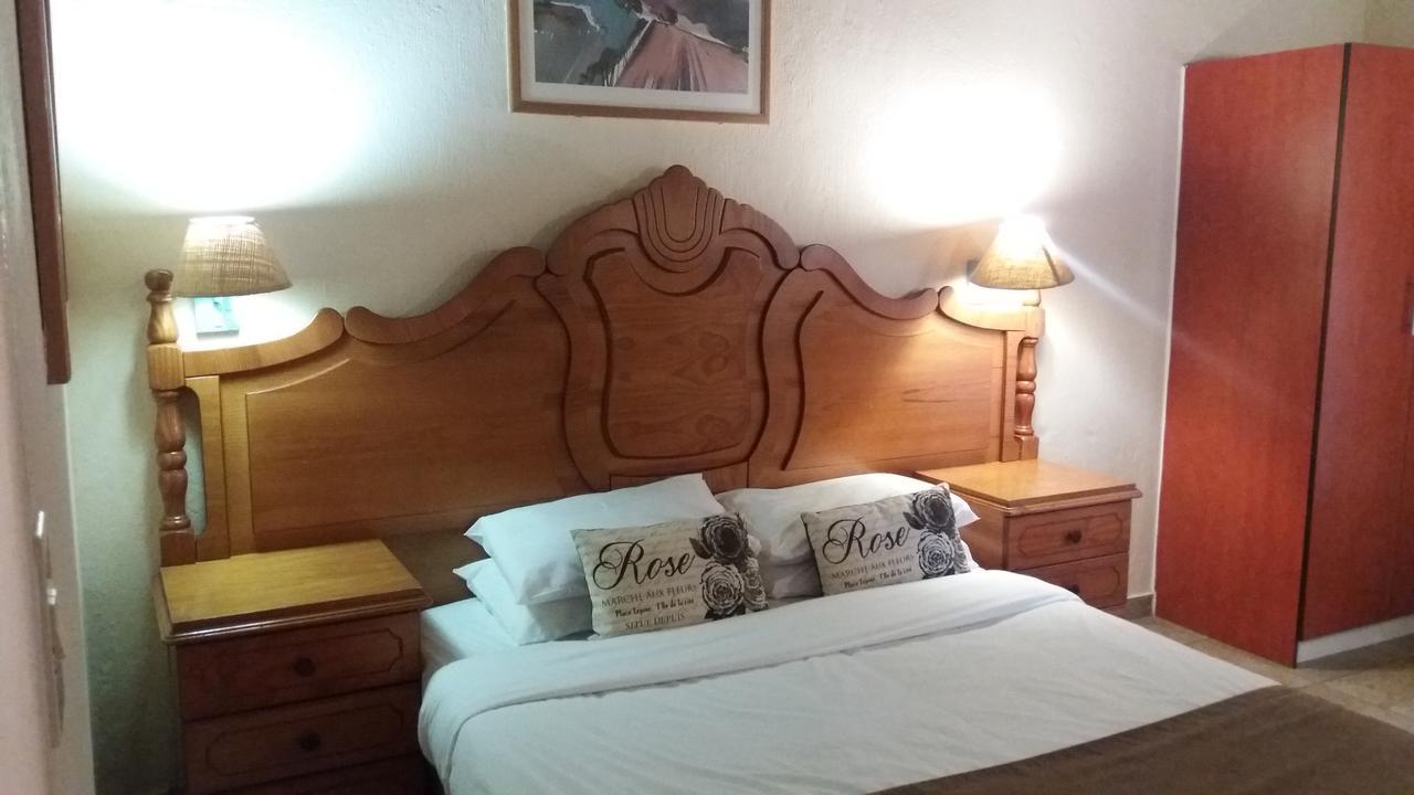 Magoebaskloof Mountain Lodge ซานีน ภายนอก รูปภาพ